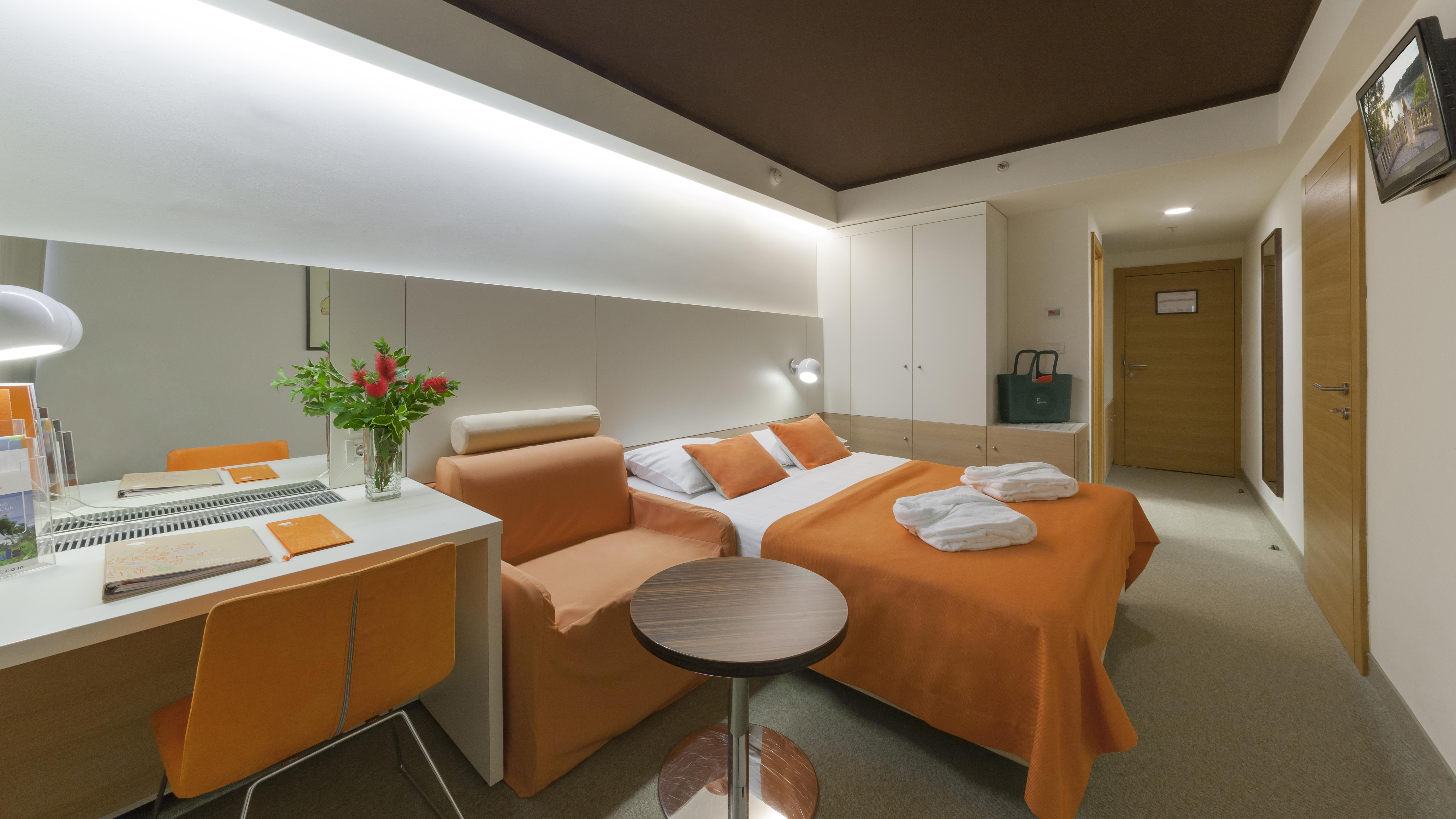 Family Hotel Vespera Mali Lošinj Buitenkant foto