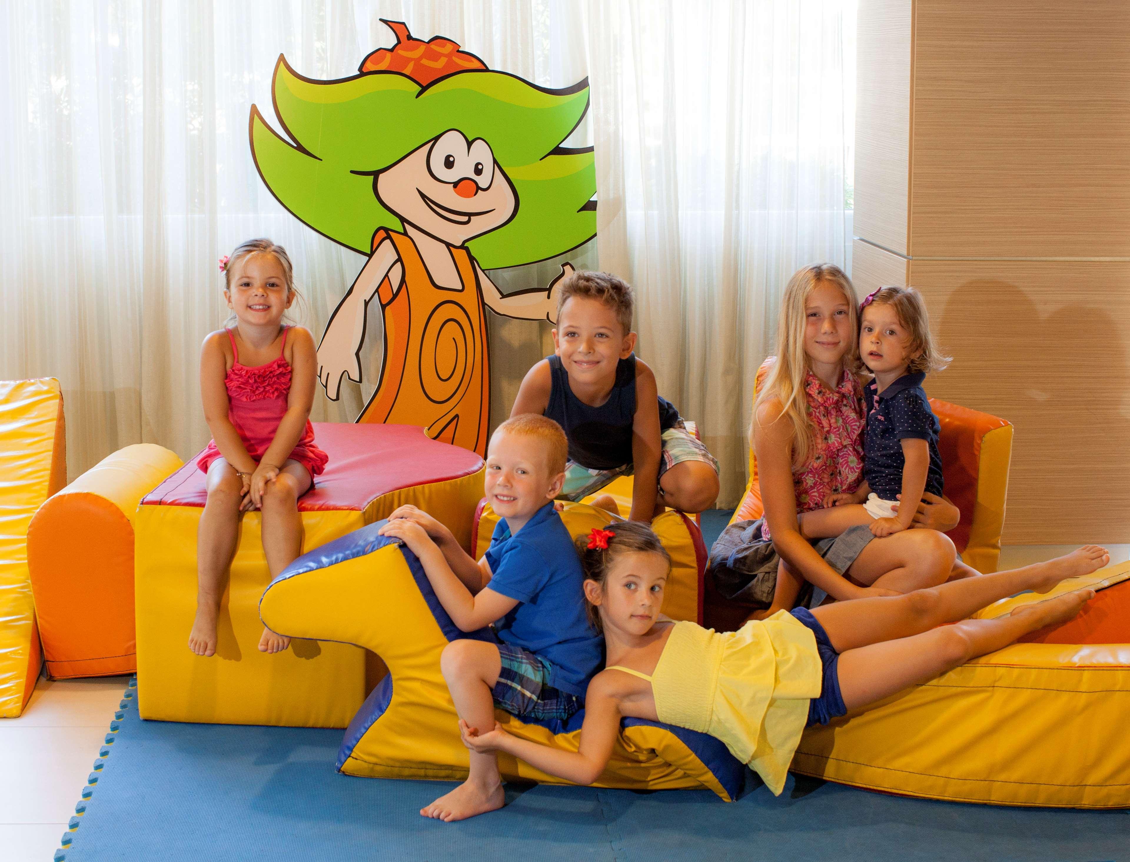 Family Hotel Vespera Mali Lošinj Buitenkant foto