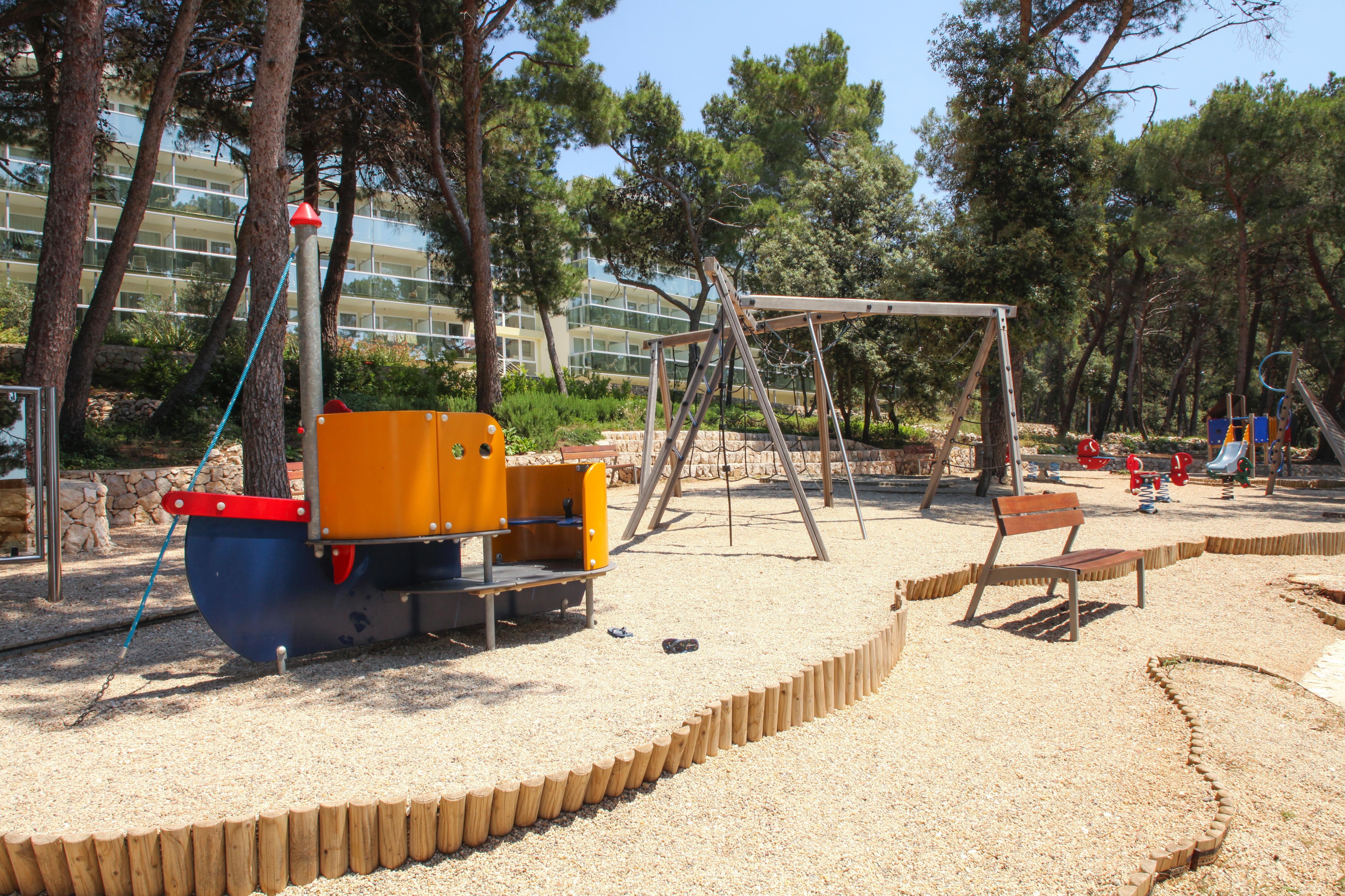 Family Hotel Vespera Mali Lošinj Buitenkant foto