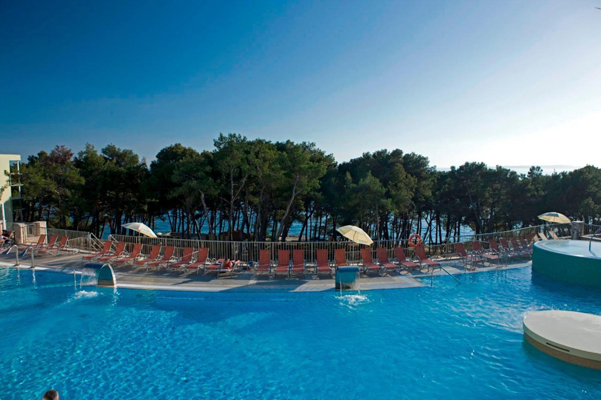 Family Hotel Vespera Mali Lošinj Buitenkant foto